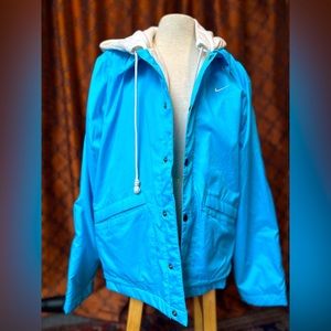 Nike Therma Fit standard Issue Jacket